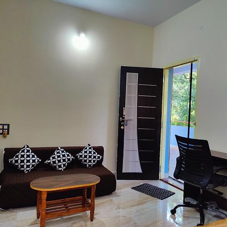 Hotel Art Karna Gokarna  Exterior foto